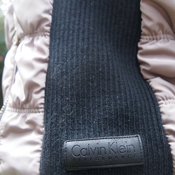 Calvin Klein, Grey/Black Vest - Picture 10 of 13